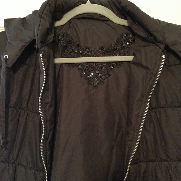🍭CANDIE'S REVERSIBLE PUFFER VEST W/DETACH HOOD - Picture 6 of 6